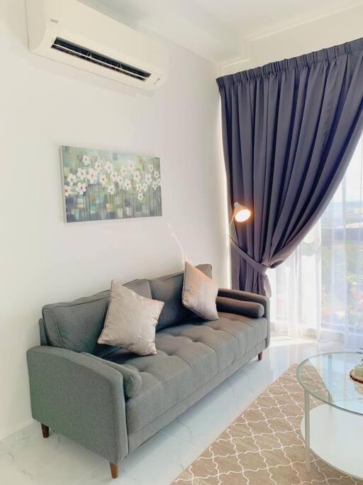 Netflix 2 Bedroom Troika Kota Bharu Homestay 1812 Exterior photo